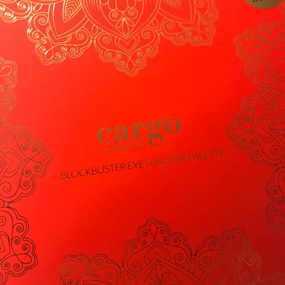 Make up bundle - Picture 3 of 4